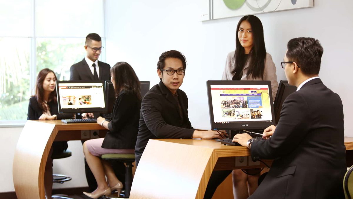 Bidang Manajemen Contoh dan Pengertian