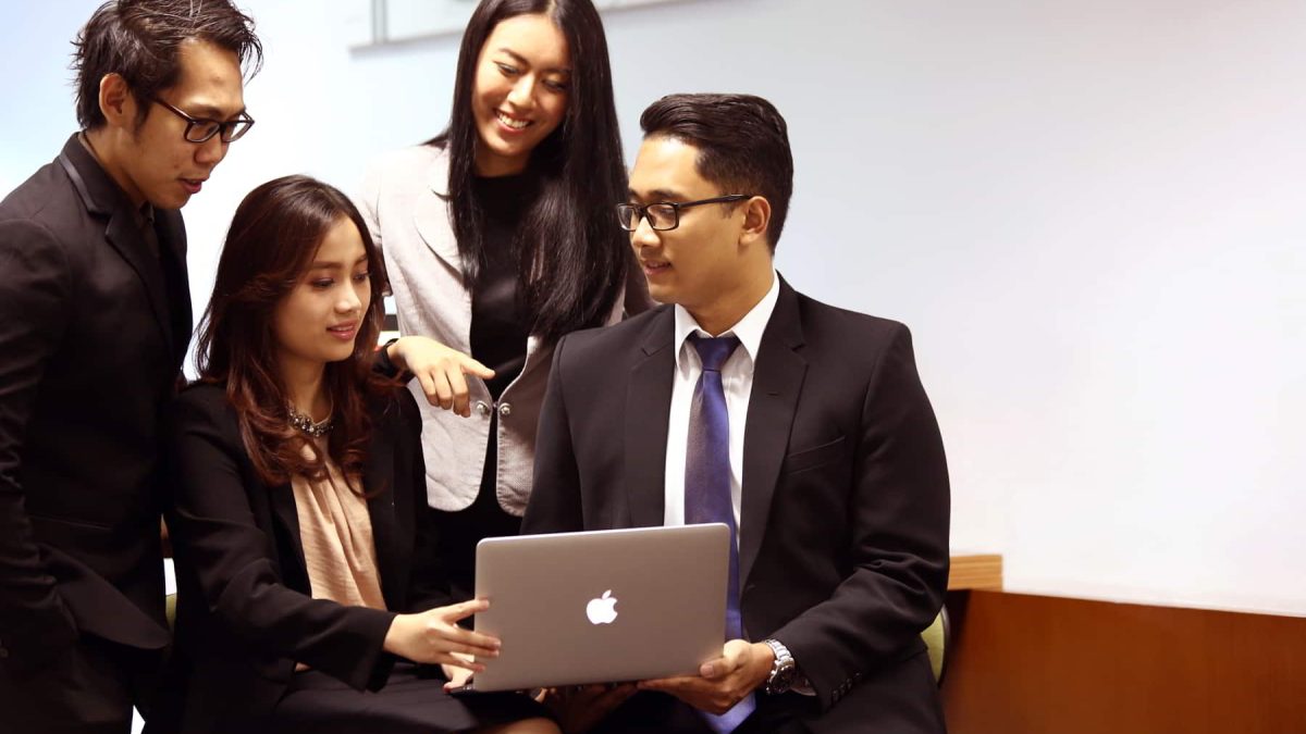 Jelaskan 4 Profesi Akuntan