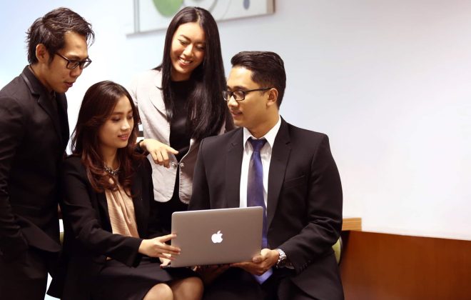 Jelaskan 4 Profesi Akuntan