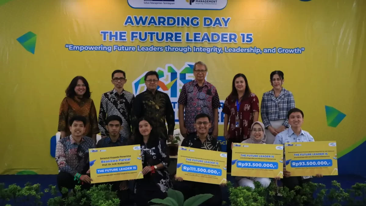 Penganugerahan Beasiswa The Future Leader