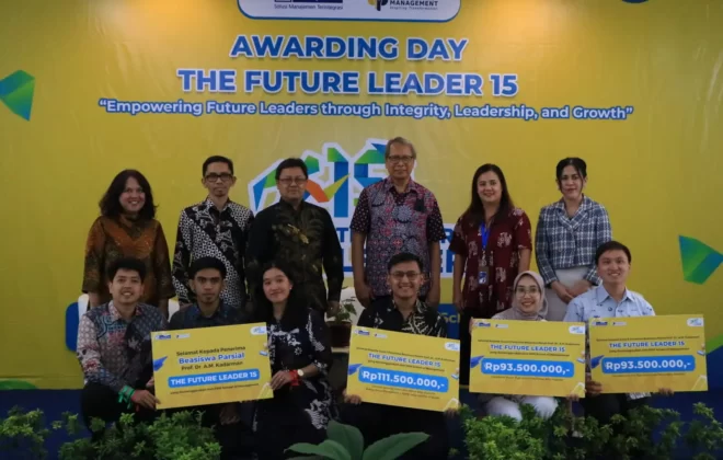 Penganugerahan Beasiswa The Future Leader