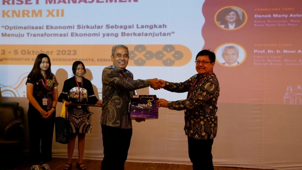 Optimalisasi-Ekonomi-Sirkular-Sebagai-Langkah-Menuju-Transformasi-Ekonomi-yang-Berkelanjutan